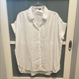 Quince White Button Down Short Sleeve Shirt, NWT, L